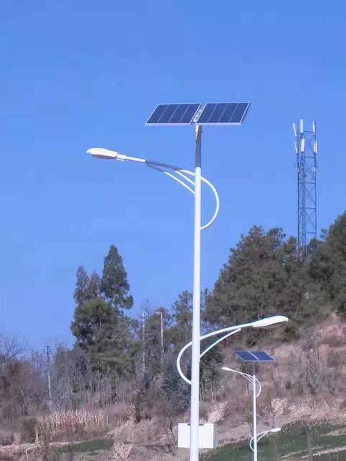 曲阜高杆灯生产厂家与高密太阳能路灯维修价格全解析 楷举灯路科技智慧路灯质保5年